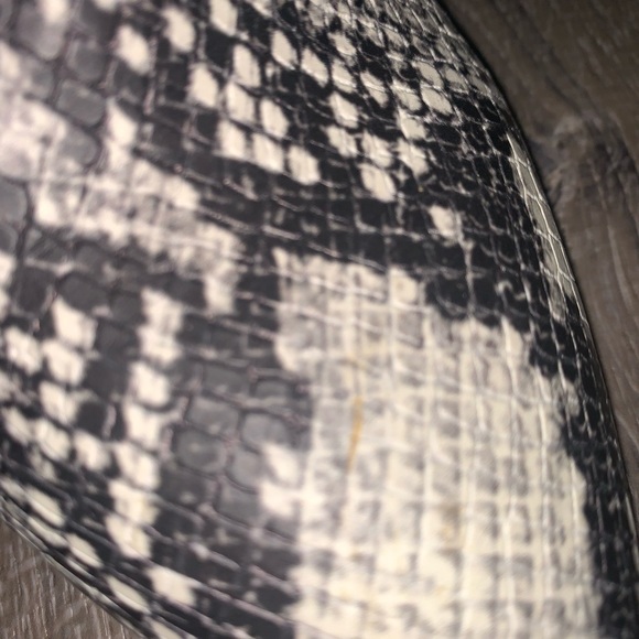 Steve Madden snakeskin booties - Picture 4 of 4